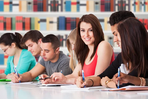How to Choose the Best MBA College in Biratnagar?